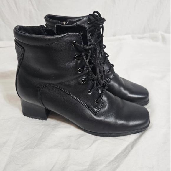 Blondo Shoes - Black Blondo boots size 7